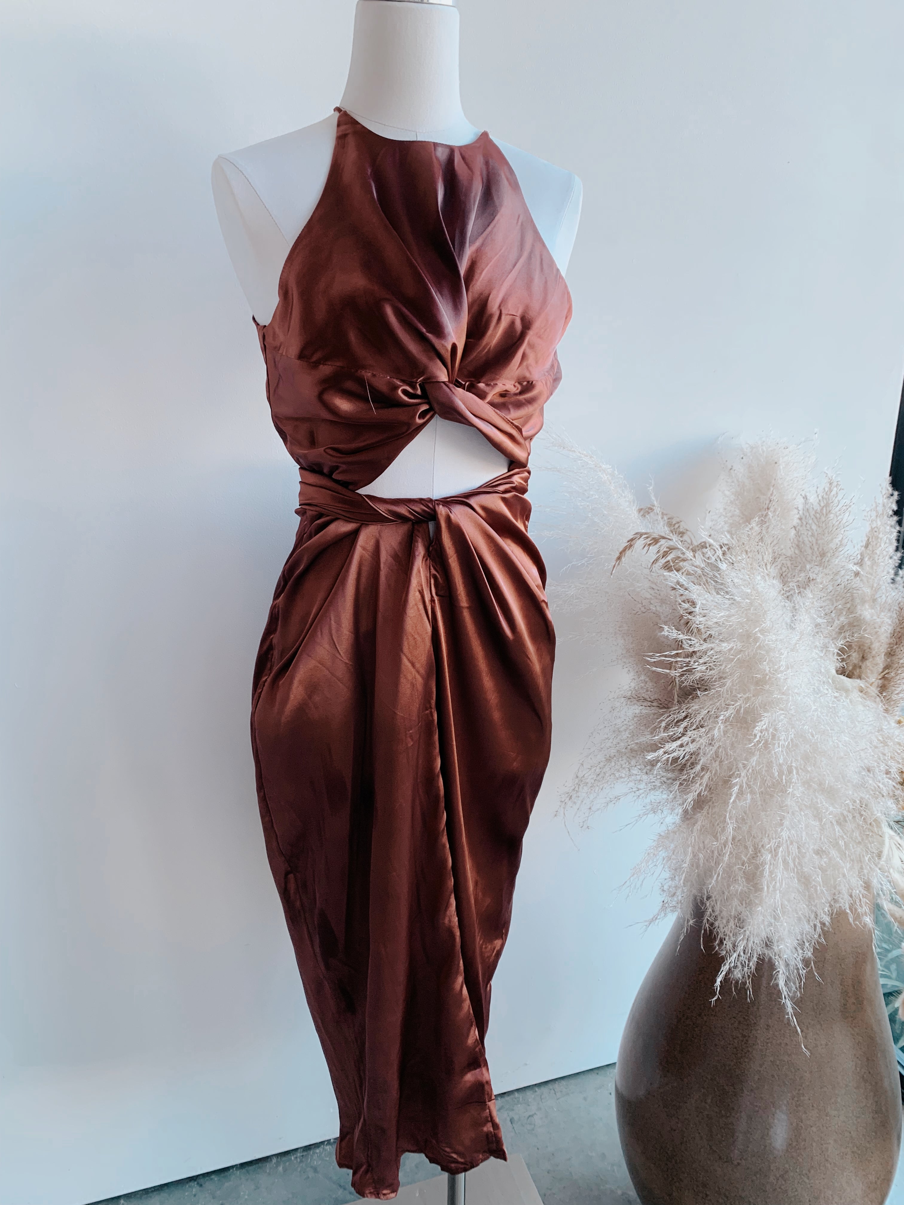Trophy Wife Wrap Dress – Häpē + Co
